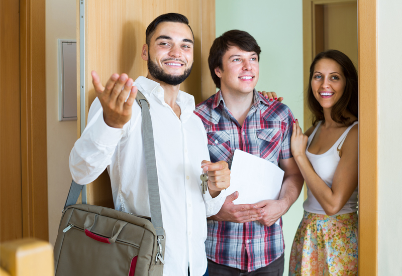 This display image is used for Ciel Apartment Homes refer a friend form page link button